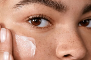 quelle crème visage choisir pour une adolescente ?